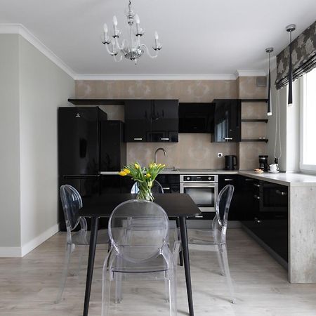 Apartament,Nowe Miasto 2Pokoje, 4Osoby, Parking, Loggia, Udogodnienia Dla Dzieci Poznan Exterior foto